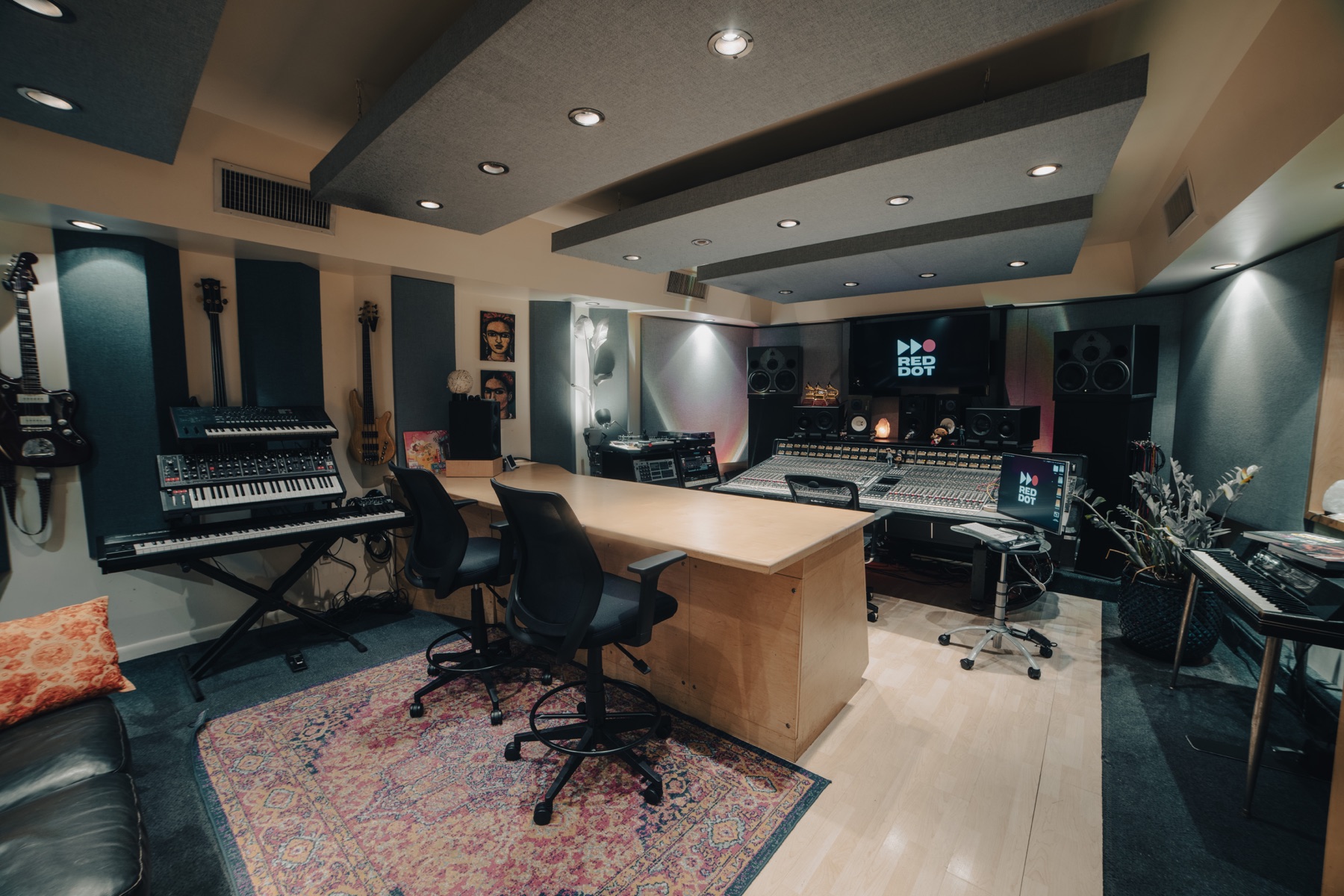Red Dot main control room