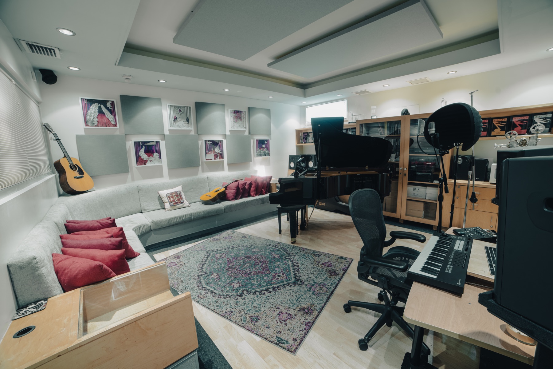 Piano room writing lounge